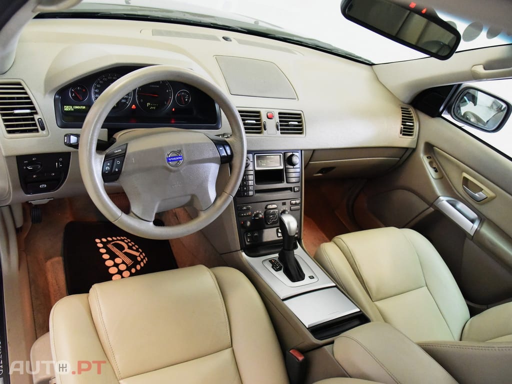 Volvo XC90 2.4 D5 7L Executive