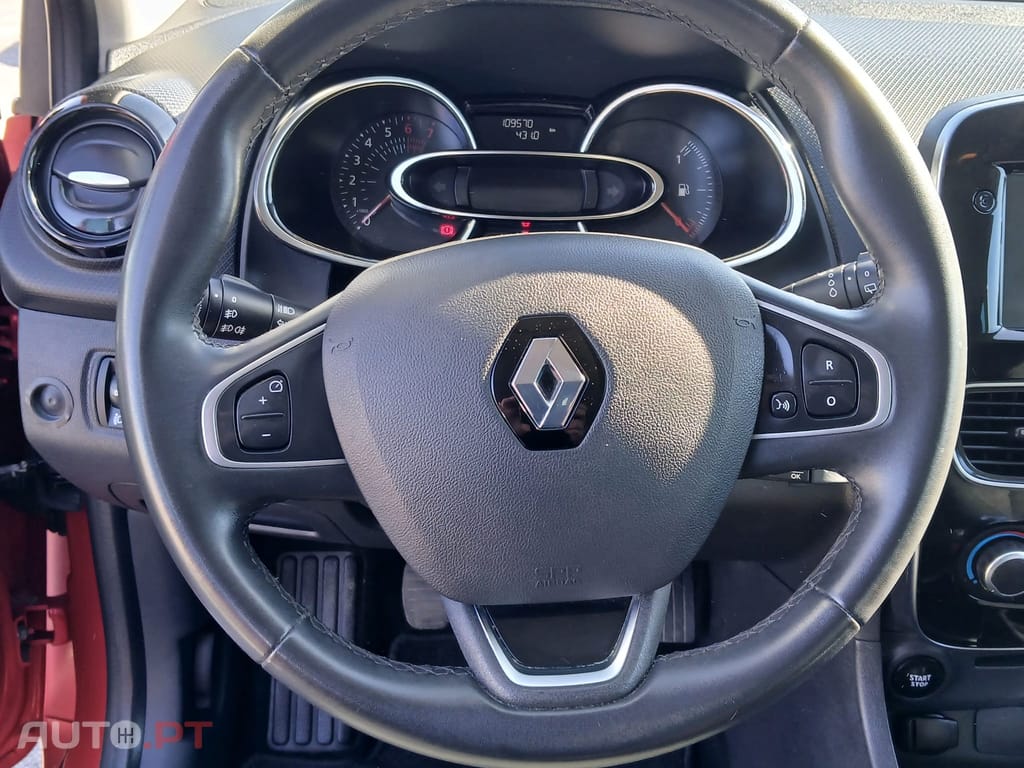 Renault Clio 0.9 TCe Limited Bi-Fuel