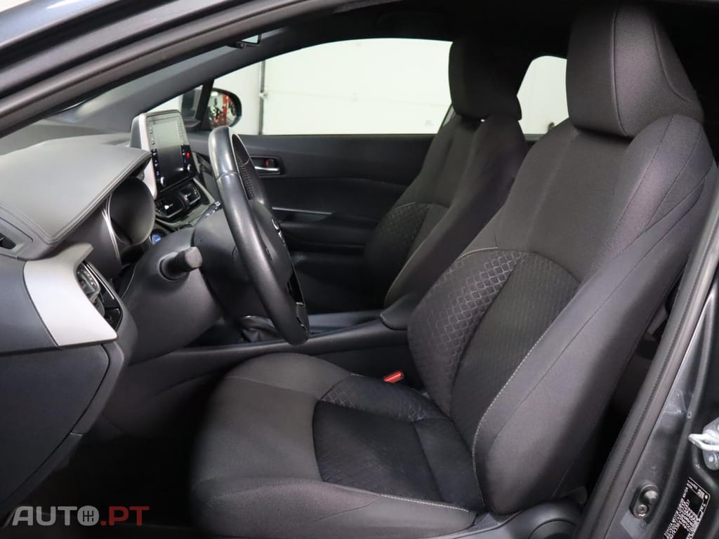 Toyota C-HR 1.8 Hybrid Comfort