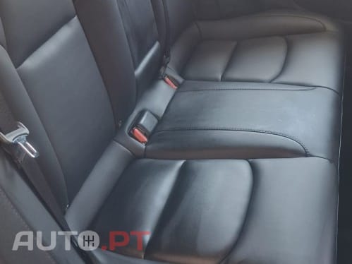 Tesla Model 3 Long Range AWD Dual Motor