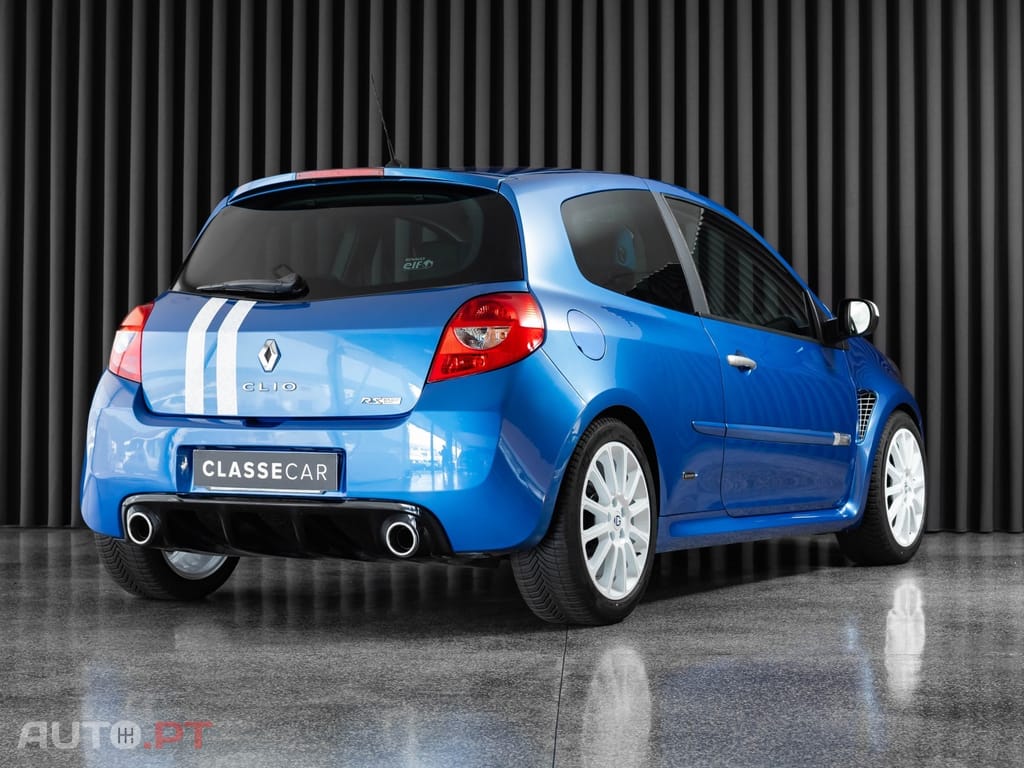 Renault Clio 2.0 16V Gordini RS