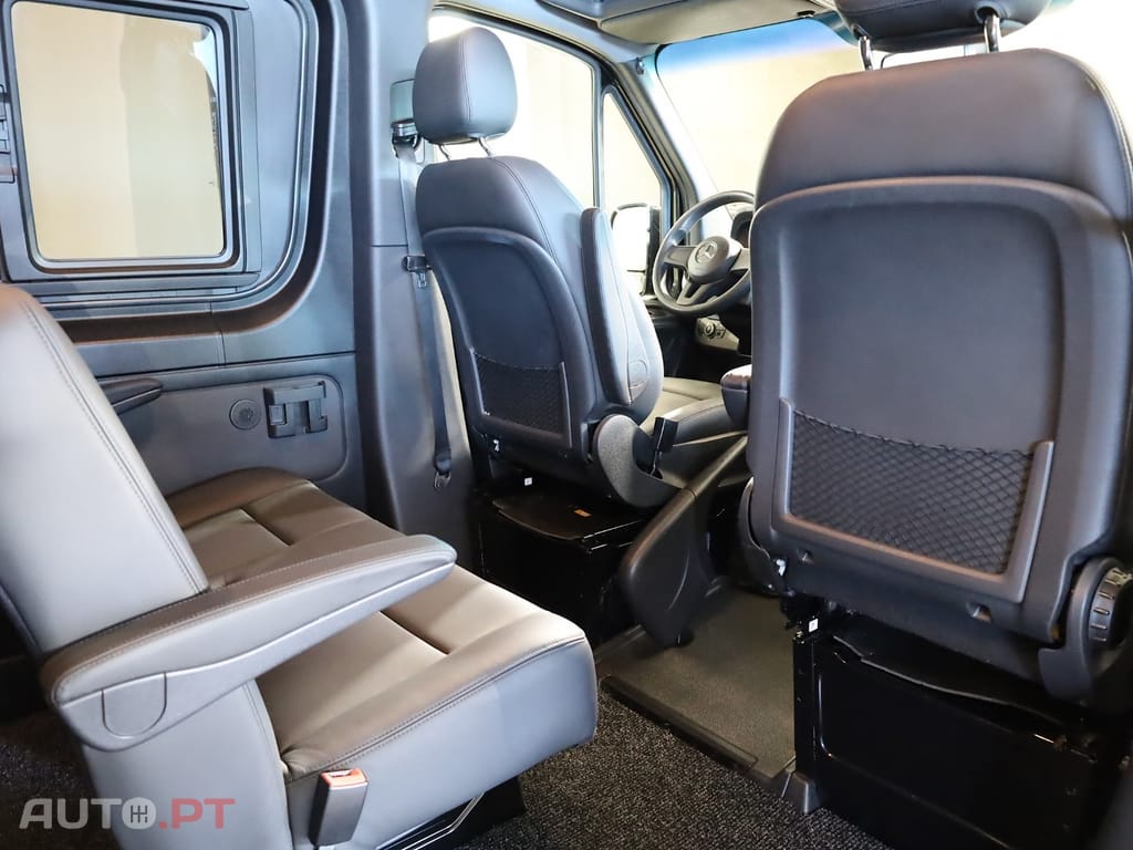 Mercedes-Benz Sprinter 315 CDI/43 Luxo (2+2+2+3)