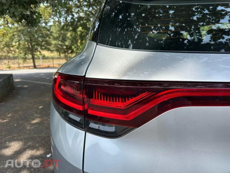 Renault Mégane Sport Tourer 1.6 E-Tech Hybrid