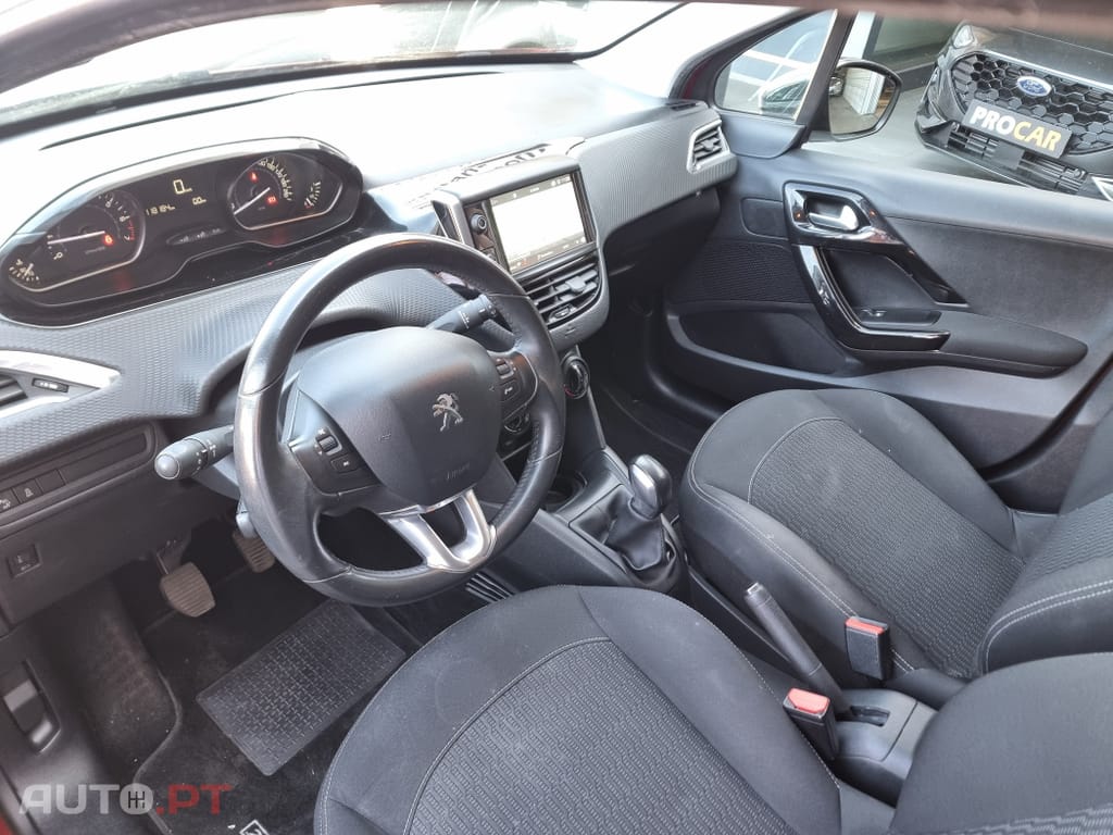 Peugeot 208 1.2 PureTech Active
