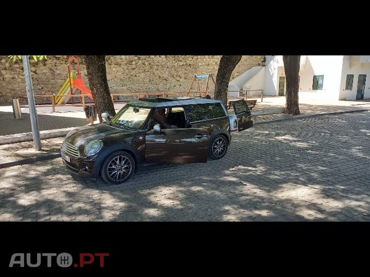 MINI Clubman Cooper D
