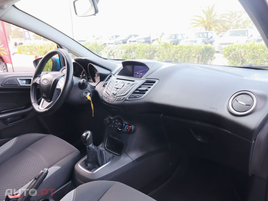 Ford Fiesta 1.5 TDCi TITANIUM
