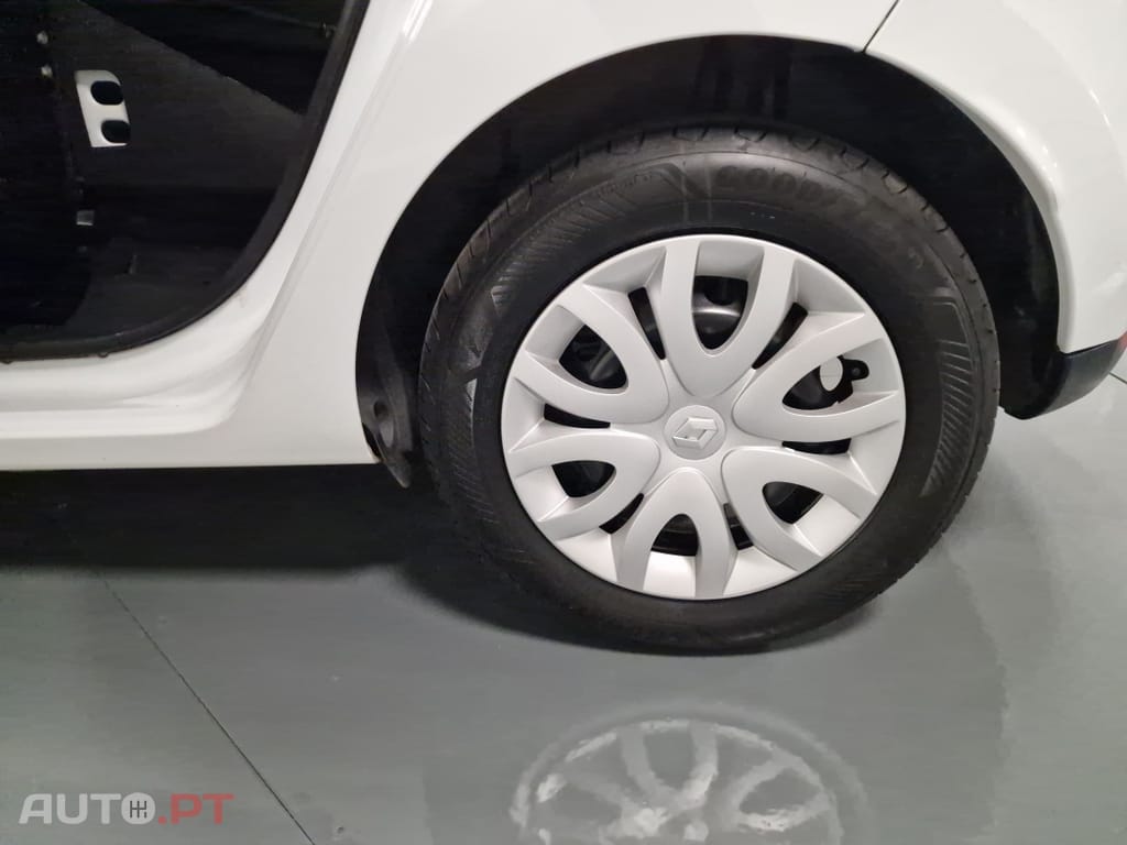 Renault Clio SOCIETE 1.5 DCI ZEN IVA DEDUTIVEL