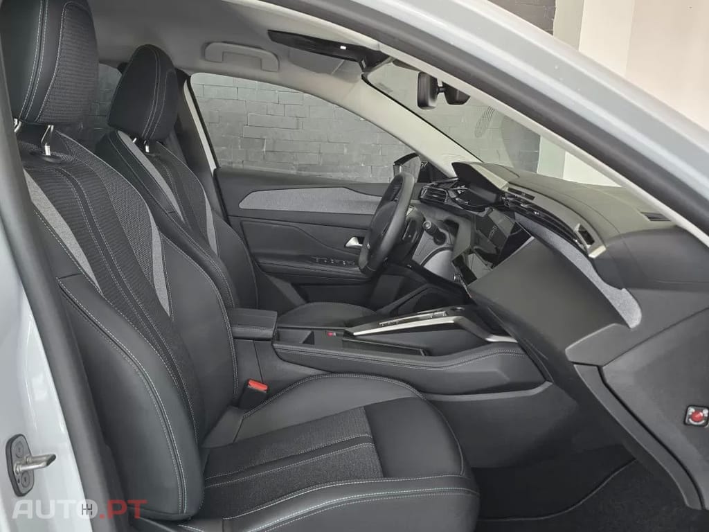 Peugeot 308 SW 1.2 PureTech Allure EAT8
