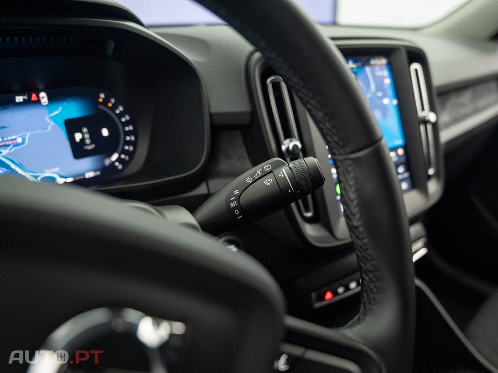 Volvo XC40 2.0 B3 Essential