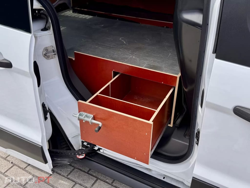 Ford Transit Transit Connect L1 1.5 Ecoblue 3L