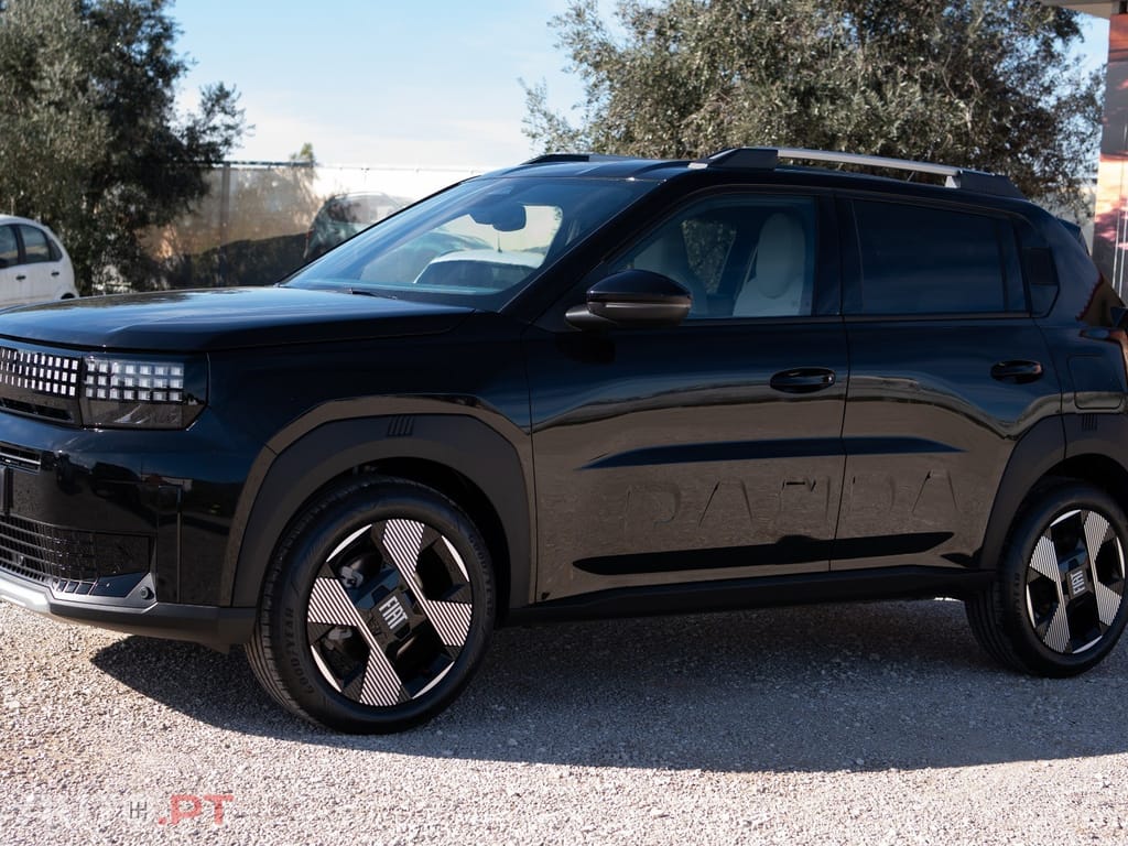 Fiat Grande Panda 1.2 Hybrid La Prima eDCT