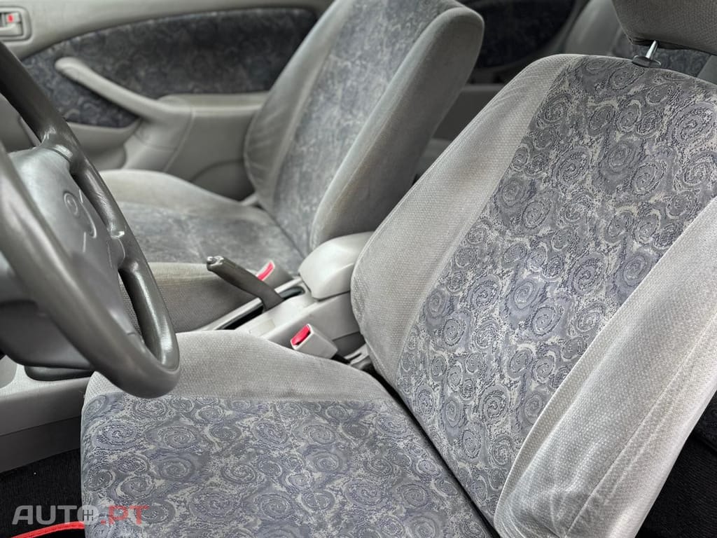 Toyota Corolla H/B 1.3 Luna