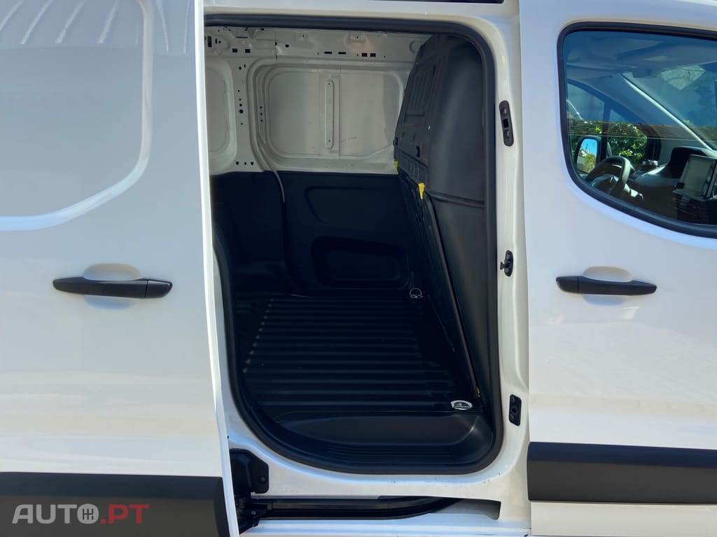 Peugeot Partner 1.6 HDI XL  L2  CarPlay