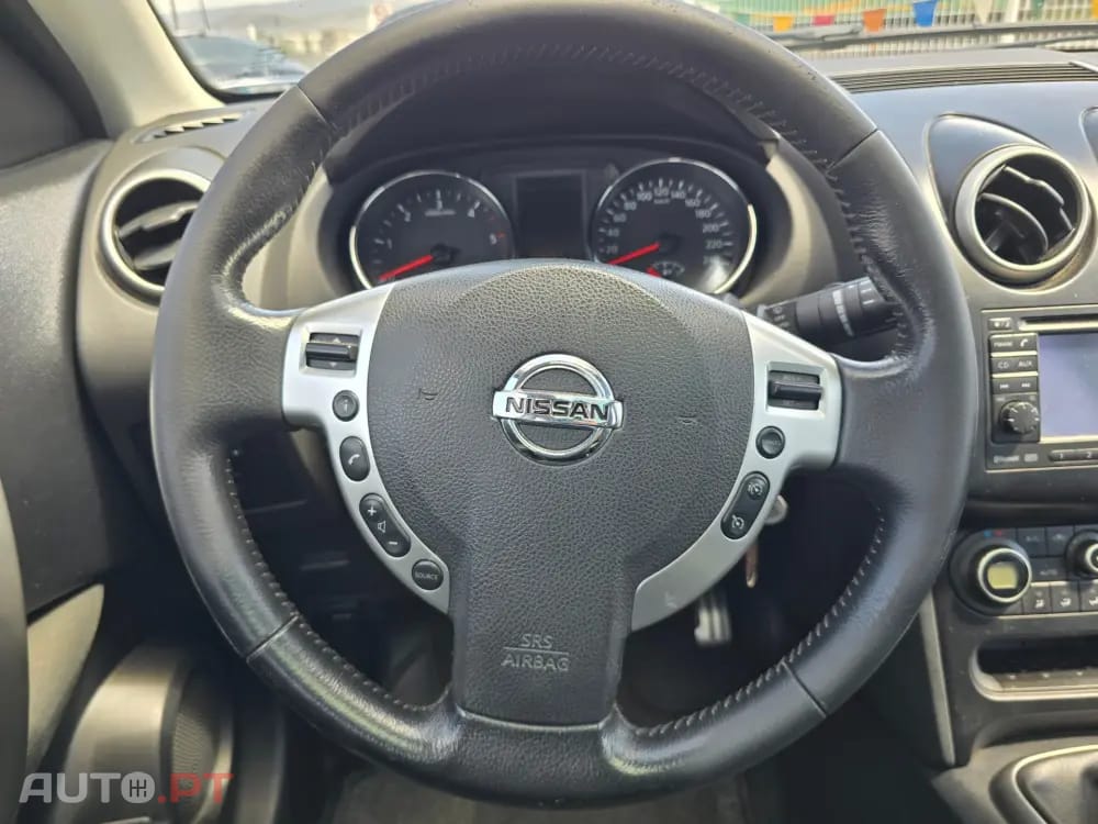 Nissan Qashqai +2 1.5 dCi Tekna
