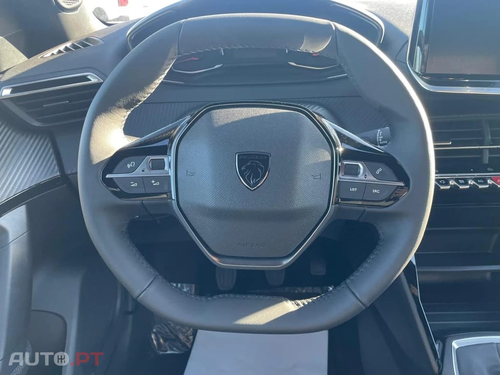 Peugeot 2008 1.2 PureTech Style