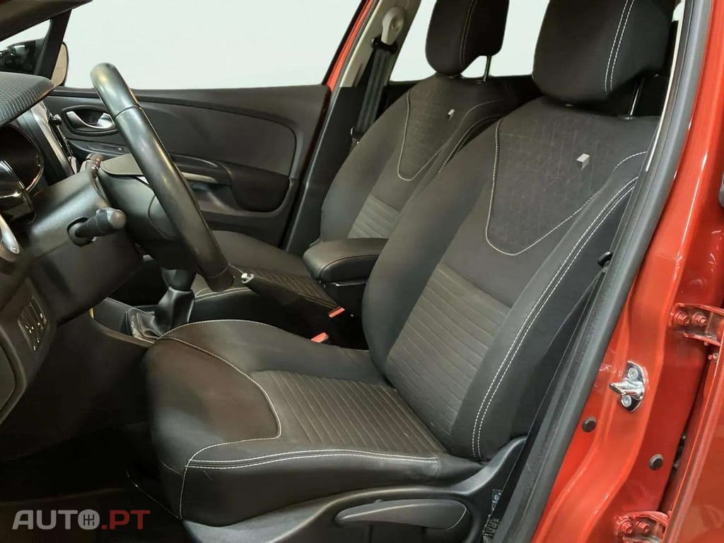 Renault Clio Sport Tourer 0.9 TCe Limited Edition