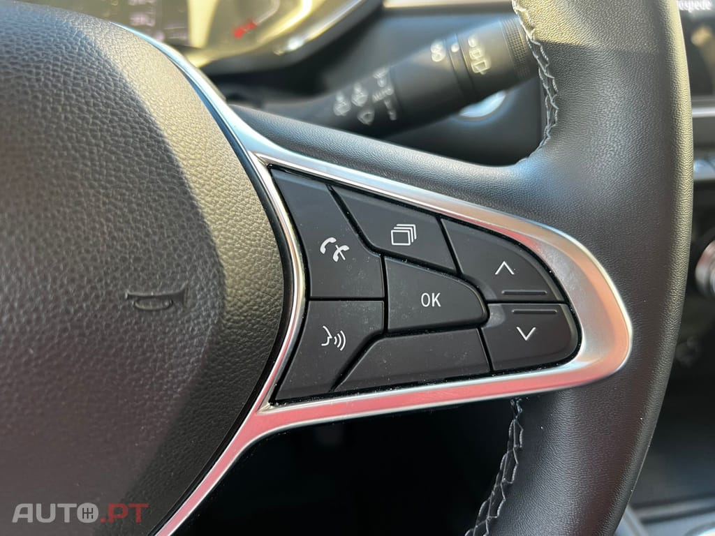 Renault Captur Captur Techno 90 TCE