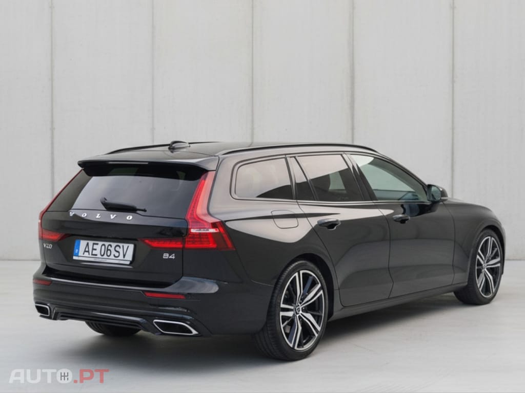 Volvo V60 2.0 B4 R-Design Geartronic