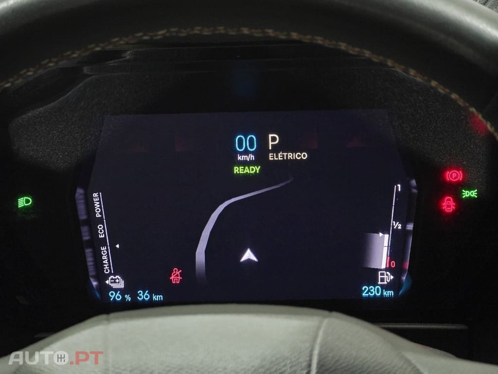 DS DS4 E-TENSE 225 PERFORMANCE LINE+