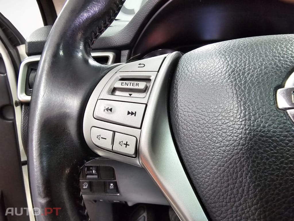 Nissan Qashqai 1.5 dCi N-Connecta