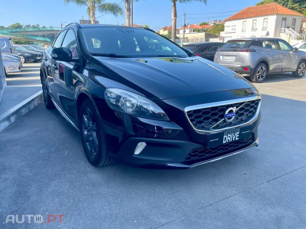Volvo V40 Cross Country 1.6 D2 Momentum