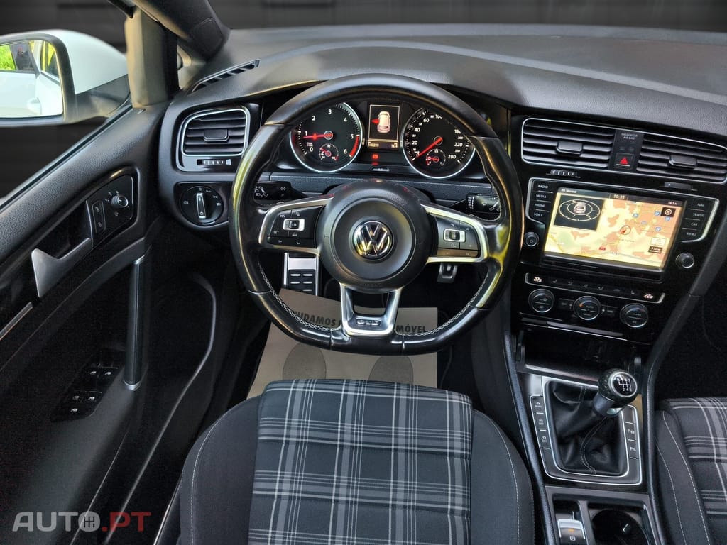Volkswagen Golf 2.0 TDi GTD