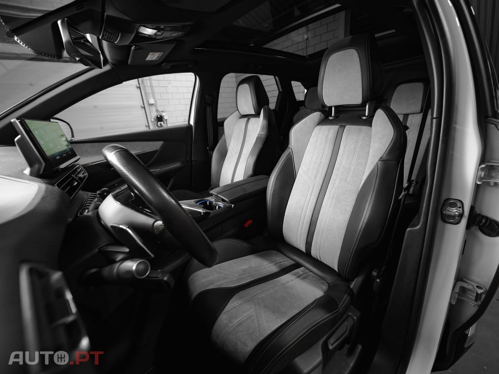 Peugeot 3008 1.6 Hybrid GT e-EAT8