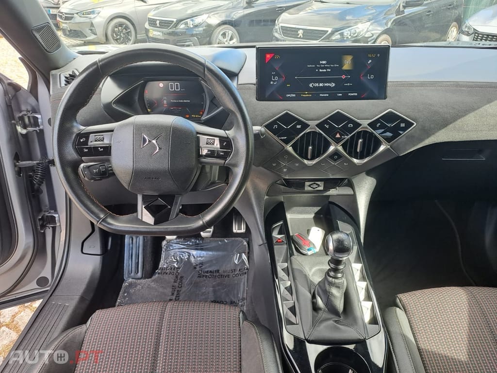 DS DS3 Crossback PureTech 100 PERFORMANCE LINE