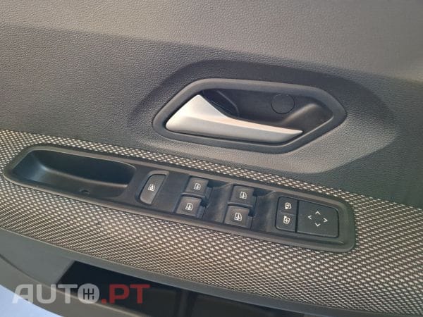 Dacia Sandero ECO-G 100 Bi-Fuel Expression — fotografia 19