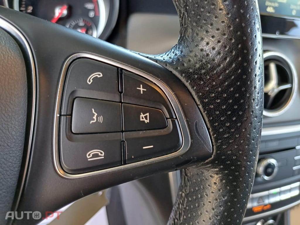 Mercedes-Benz CLA 180 d Urban