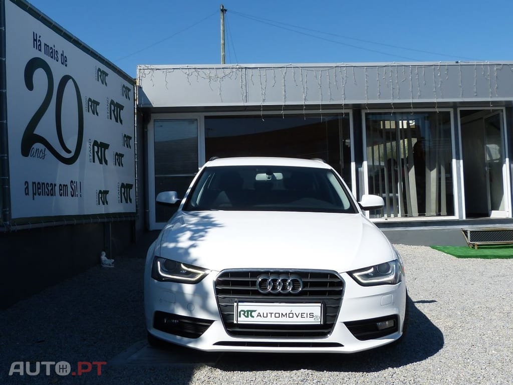 Audi A4 2.0 TDI Business Line Sport
