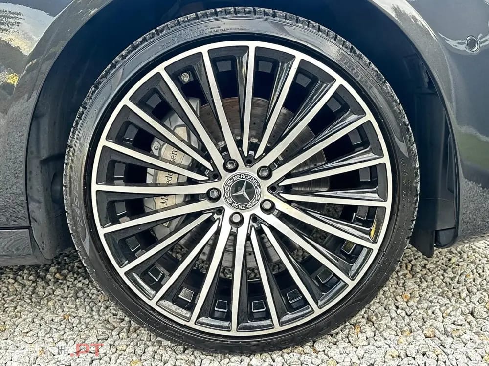 Mercedes-Benz E 300 de AMG Line