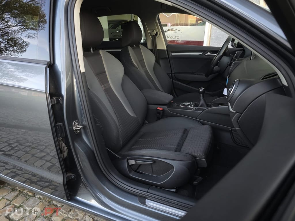 Audi A3 Sportback 1.6 TDI Attraction Ultra