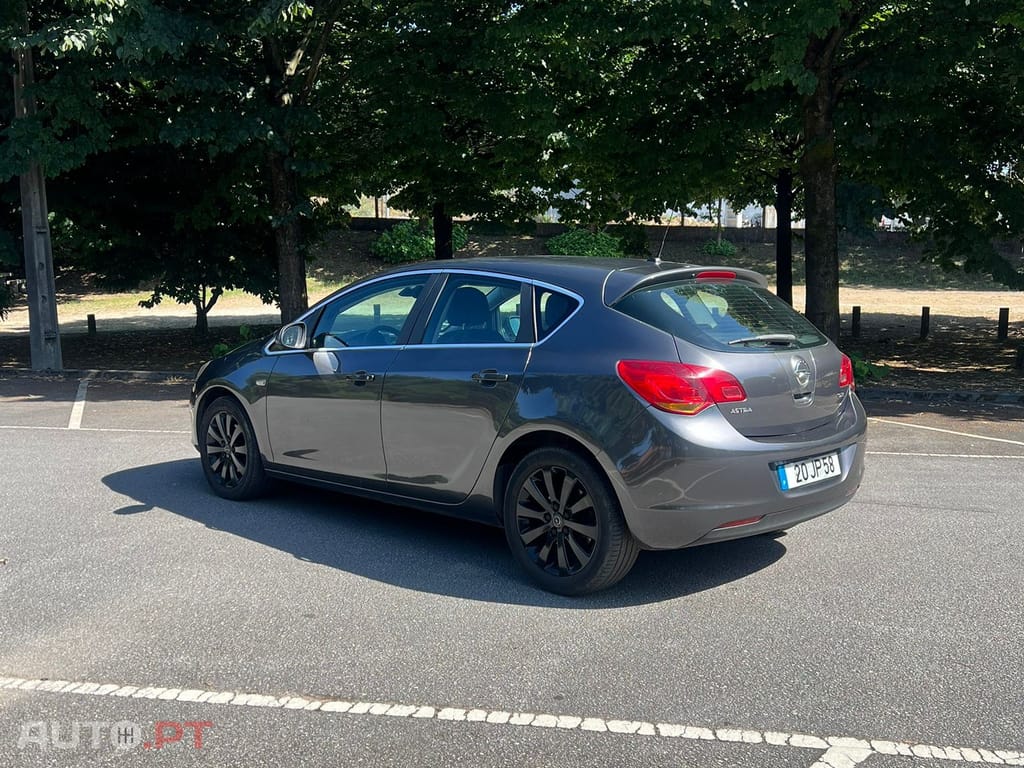 Opel Astra 1.7 CDTi Enjoy