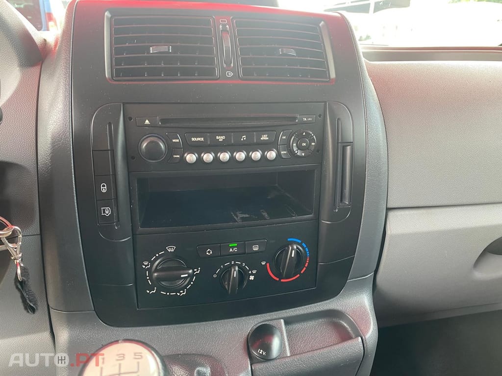 Peugeot Expert 1.6 HDi L1 Confort AC