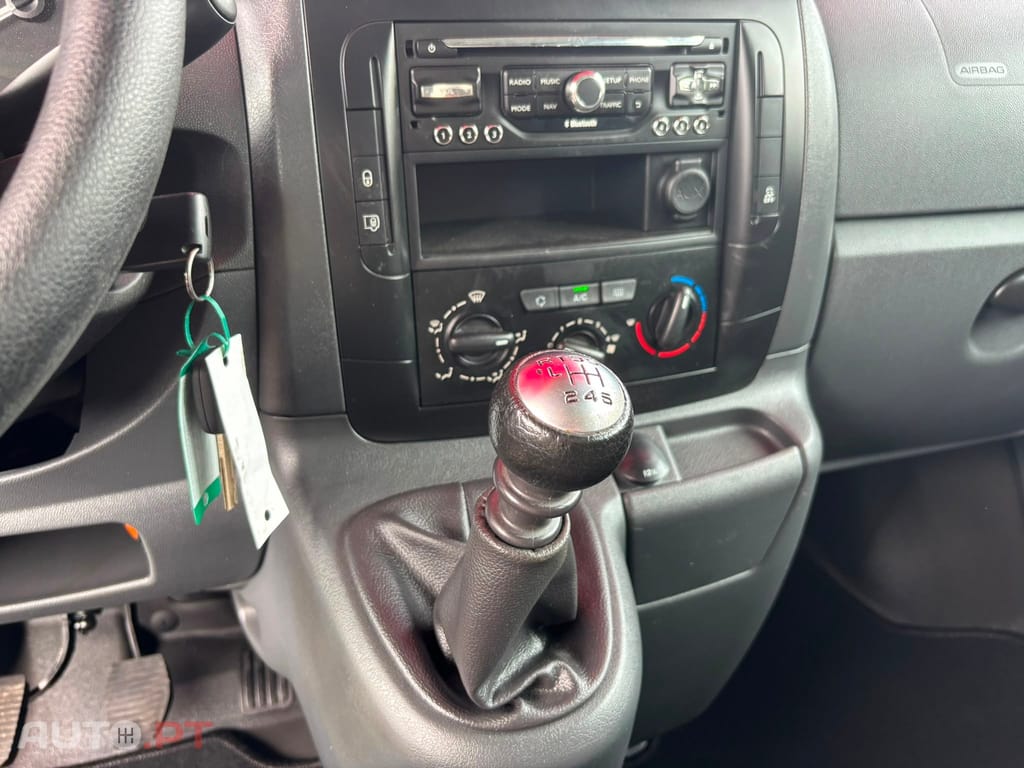 Peugeot Expert 2.0 HDi 229 L2H2