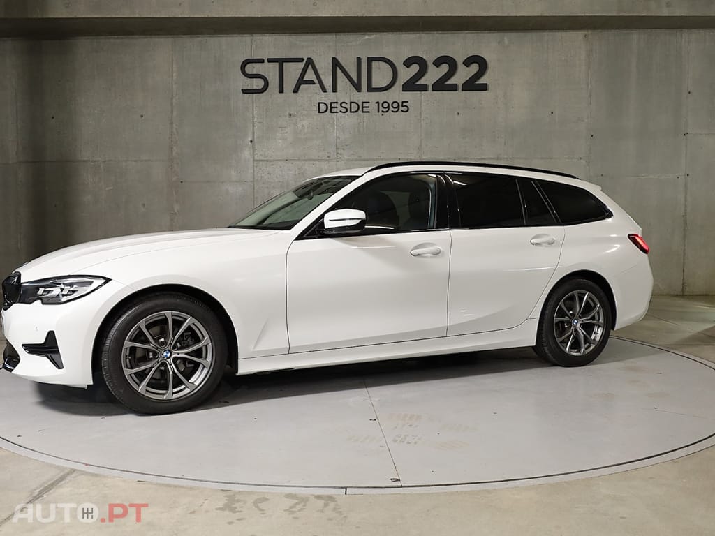 BMW 318 Touring Line Sport Auto