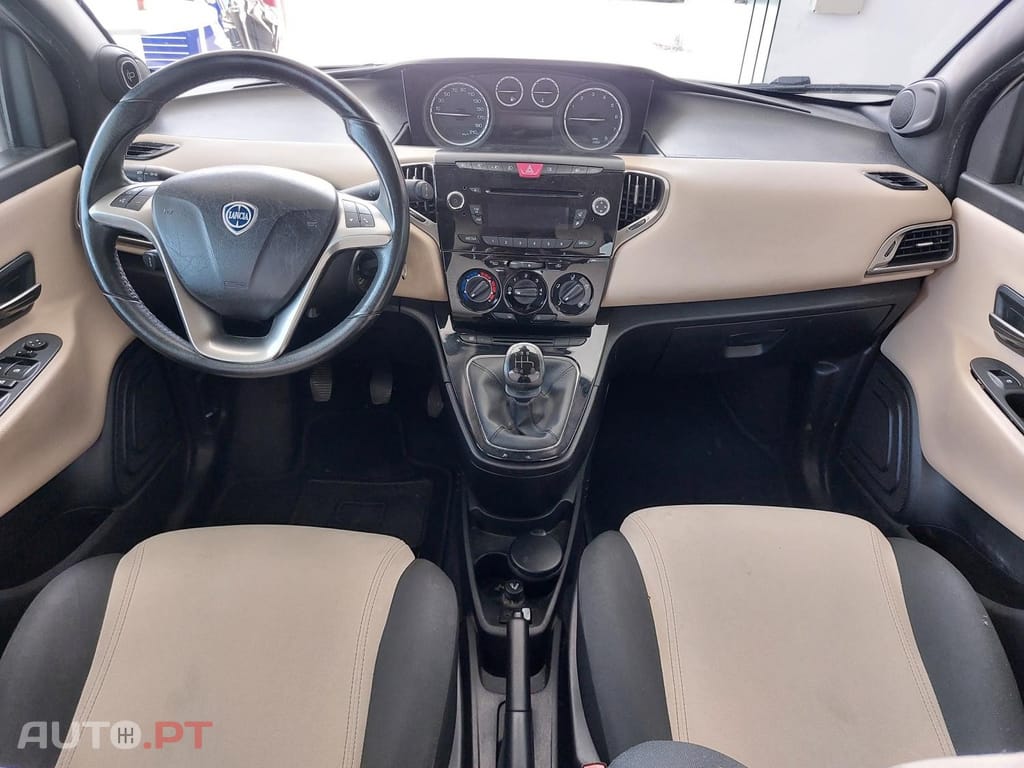 Lancia Ypsilon 1.2 S&S Fashion