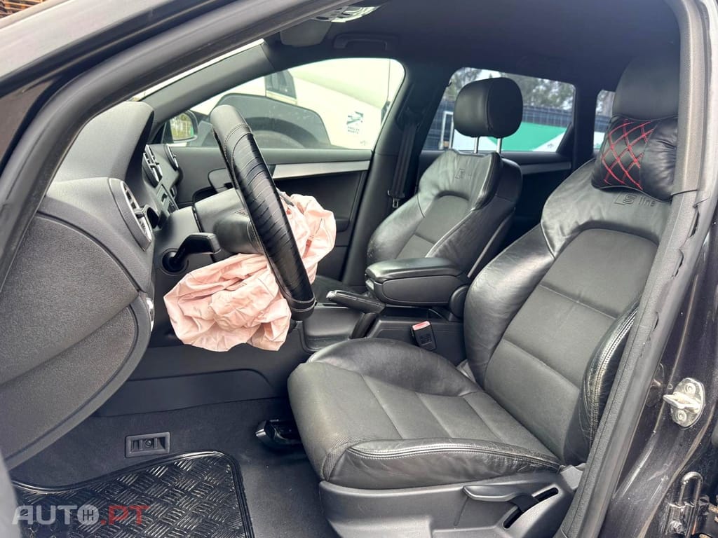 Audi A3 2.0 TDi S Line- Acidentado