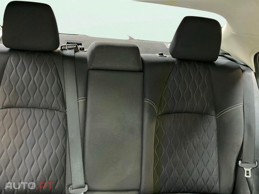 Toyota Corolla 1.5 VVT COMFORT