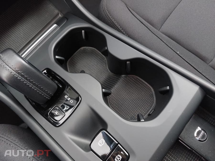 Volvo XC40 1.5 T5 PHEV R-Design Expression