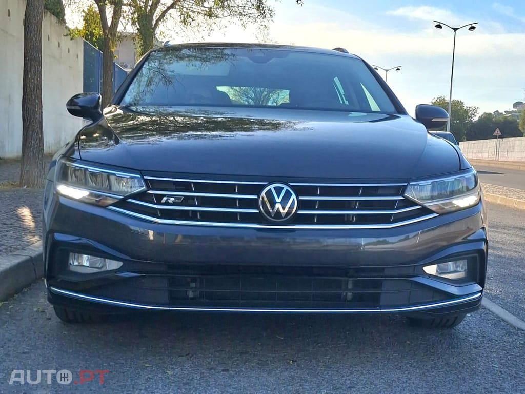 Volkswagen Passat R line