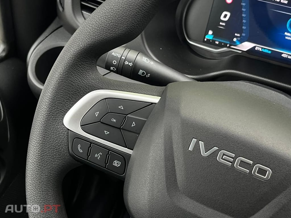 Iveco Daily 3.0 - 180 CV CABINE DUPLA