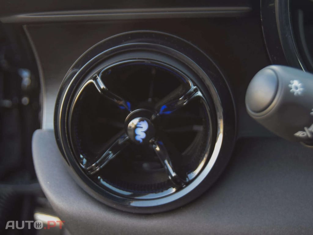 Alfa Romeo Junior 1.2 Sport Speciale Q4 eDCT6