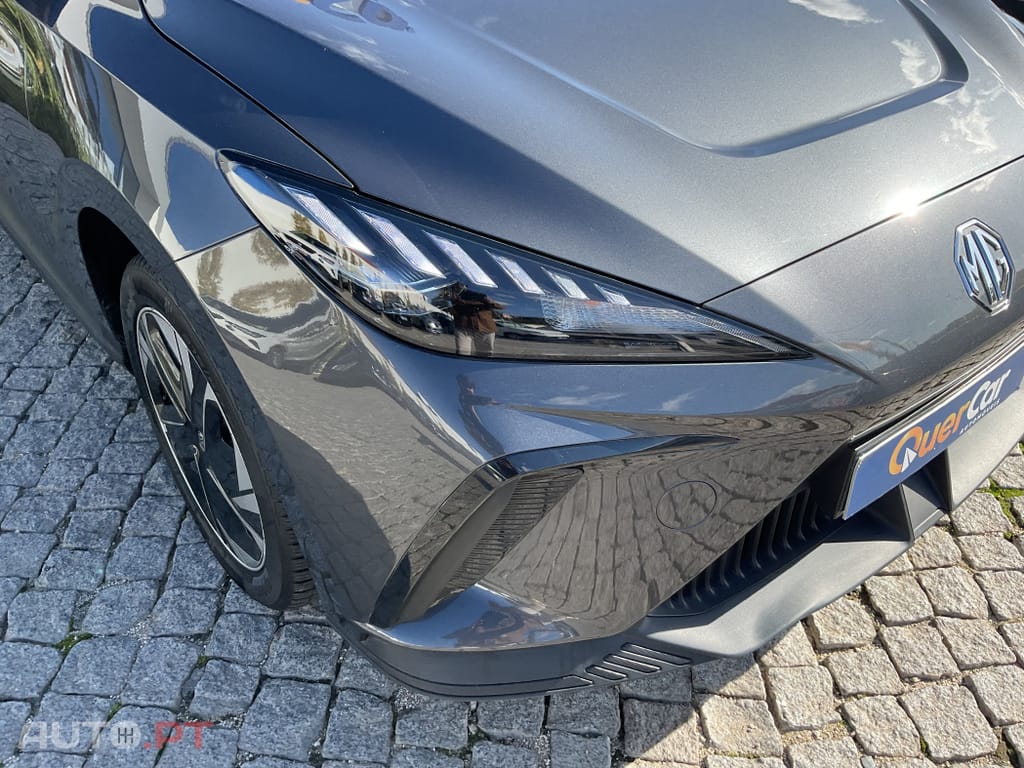 MG MG4 51 kWh Standard