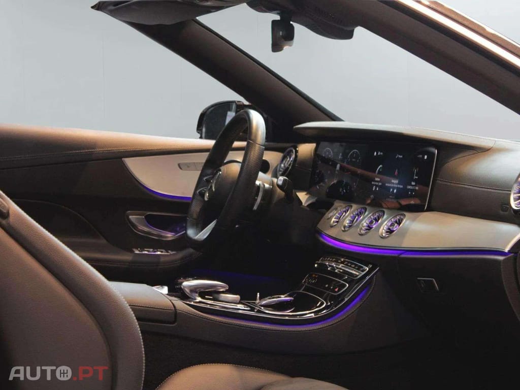 Mercedes-Benz E 220 AMG LINE