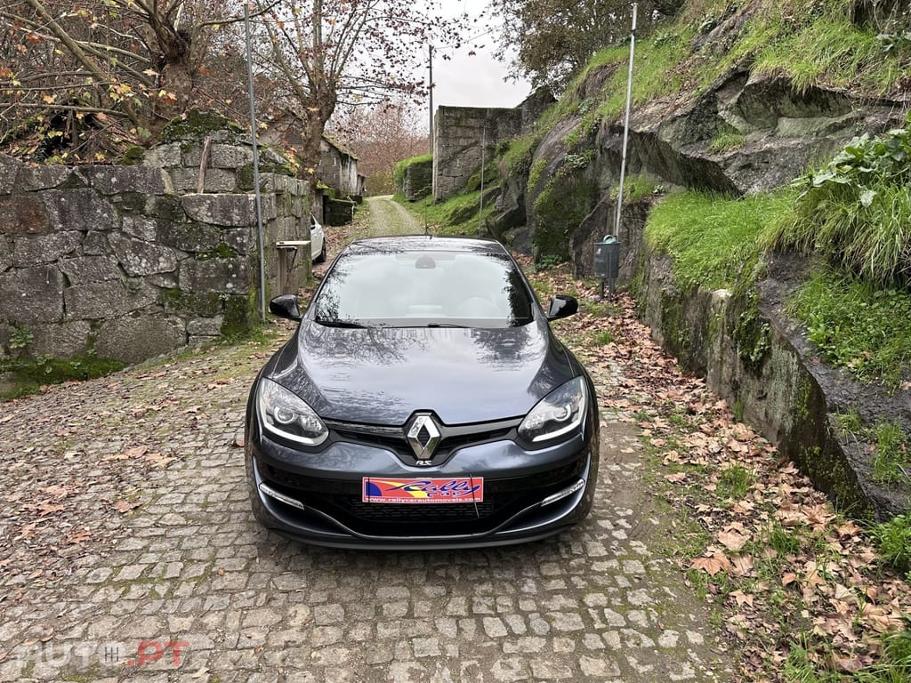 Renault Mégane Coupe TCe 265 R.S. Trophy