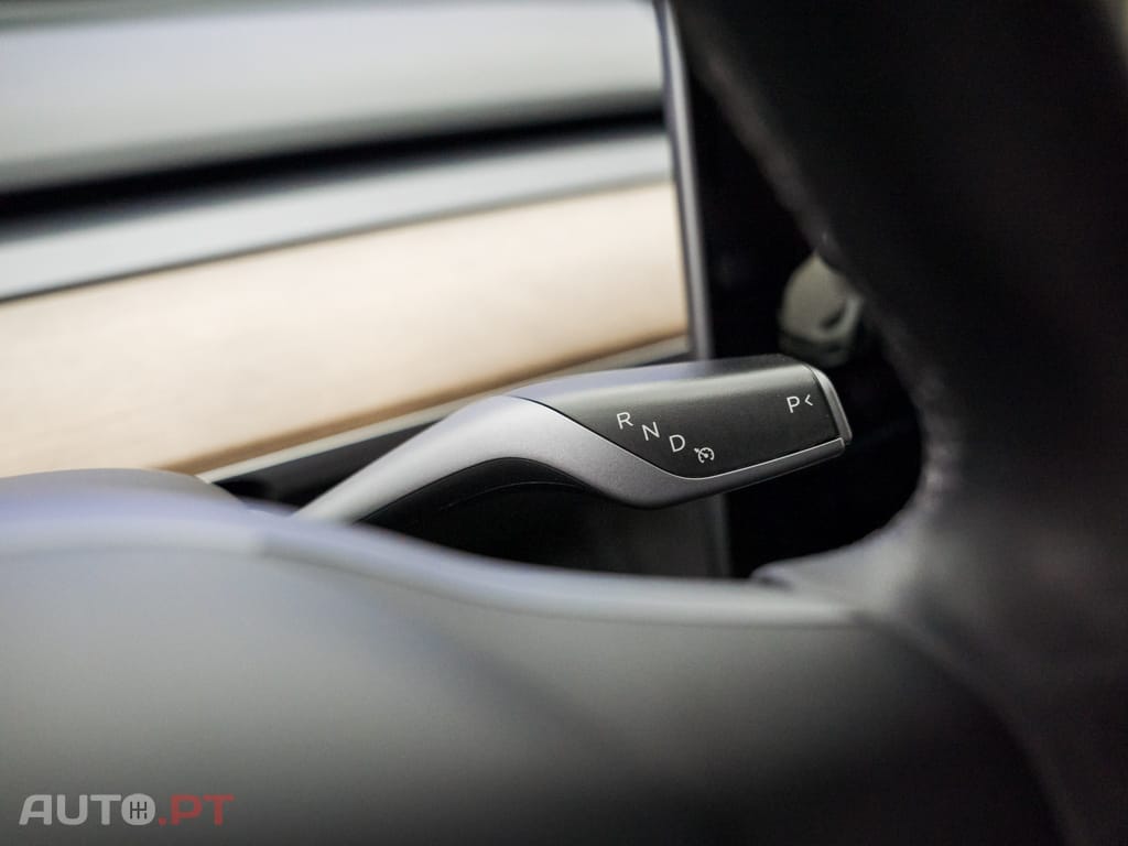 Tesla Model 3 Long Range Tração Integral