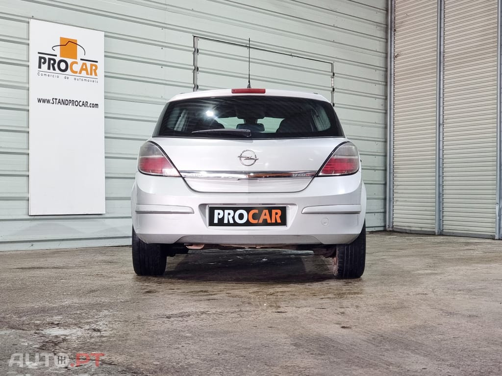 Opel Astra 1.7 CDTi Cosmo
