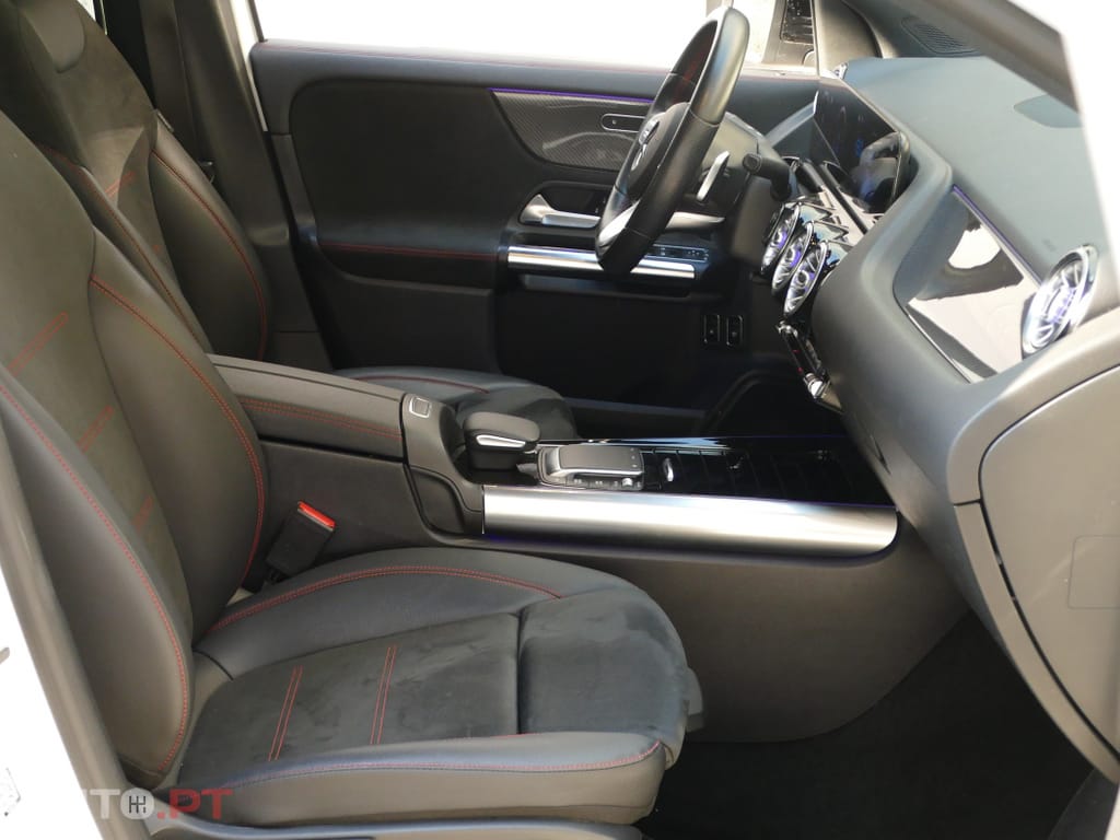 Mercedes-Benz GLA 250 e AMG Line